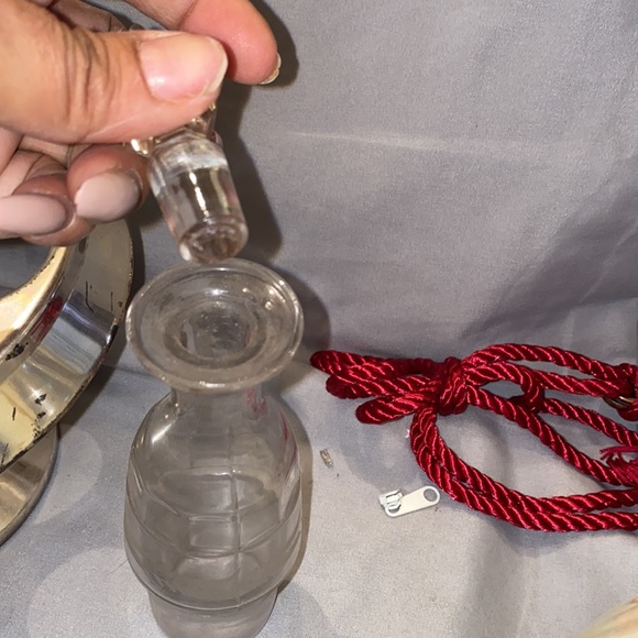 Bx47 5 pc James W Tufts #2928 Antique Castor Cruet Set with (5) frosted bottles - Picture 8 of 9